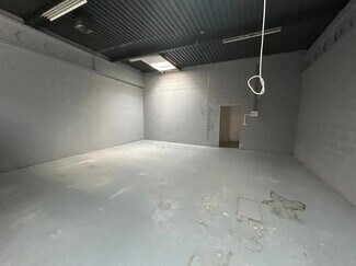 More details for Zone Industrielle Prairie, Villebon-sur-Yvette - Industrial for Lease