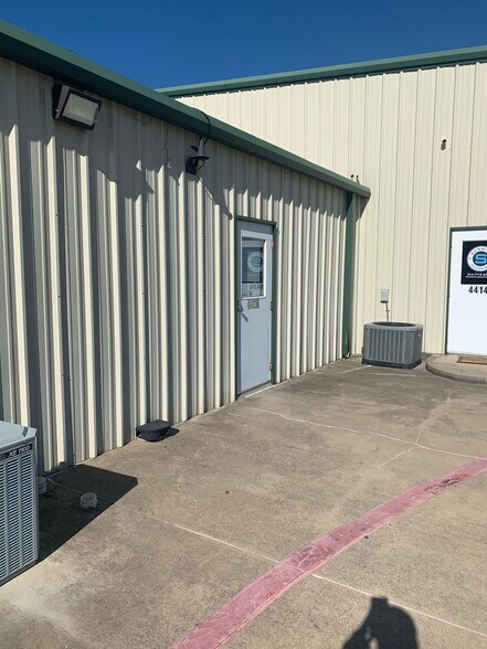 4426 State Highway 276, Rockwall, TX for lease - Building Photo - Image 3 of 17