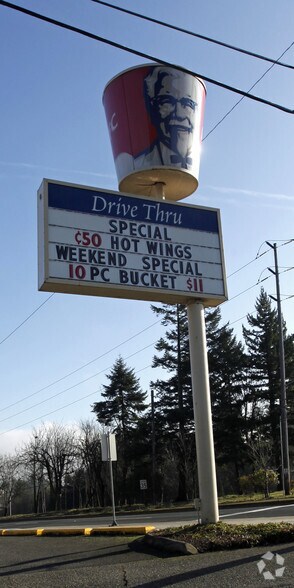 7641 SW Barbur Blvd, Portland, OR for lease - Building Photo - Image 3 of 3