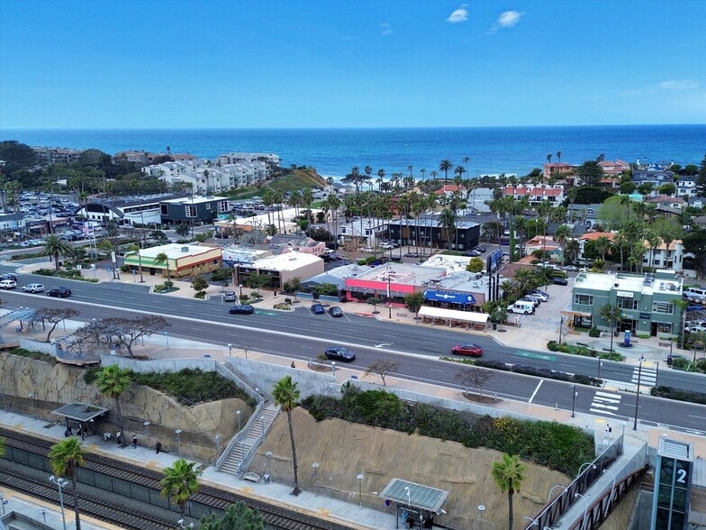 127-129 N Highway 101, Solana Beach, CA for sale - Aerial - Image 2 of 7