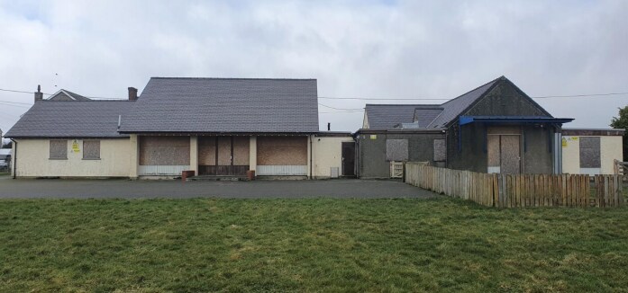 Ysgol Gynradd Llangaffo, Gaerwen for sale - Building Photo - Image 1 of 1
