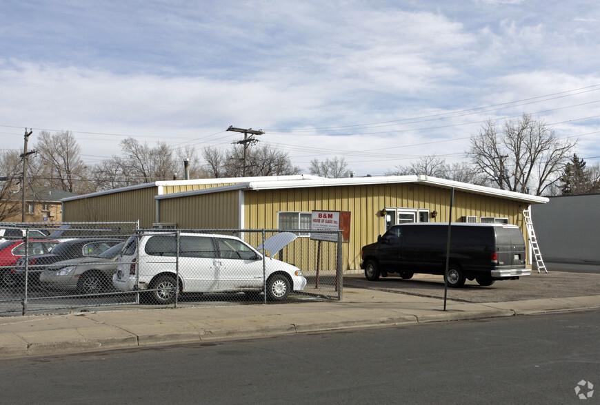 2300 Dayton St, Aurora, CO for lease - Building Photo - Image 3 of 3