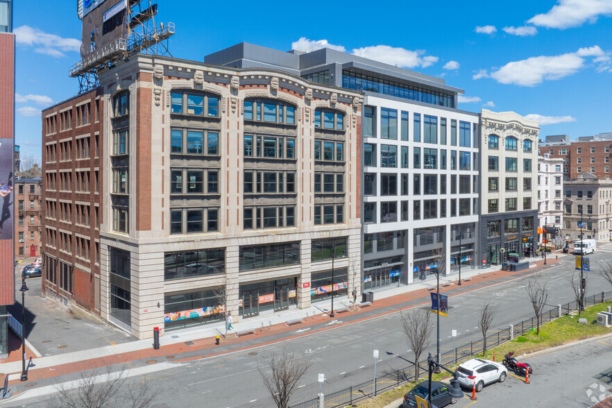 660 Beacon St, Boston, MA for lease - Building Photo - Image 1 of 10