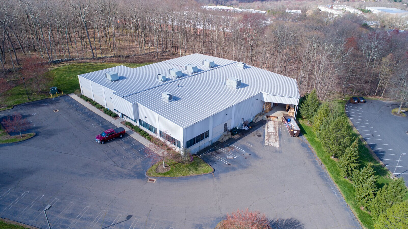 140 Corporate Dr, Trumbull, CT 06611