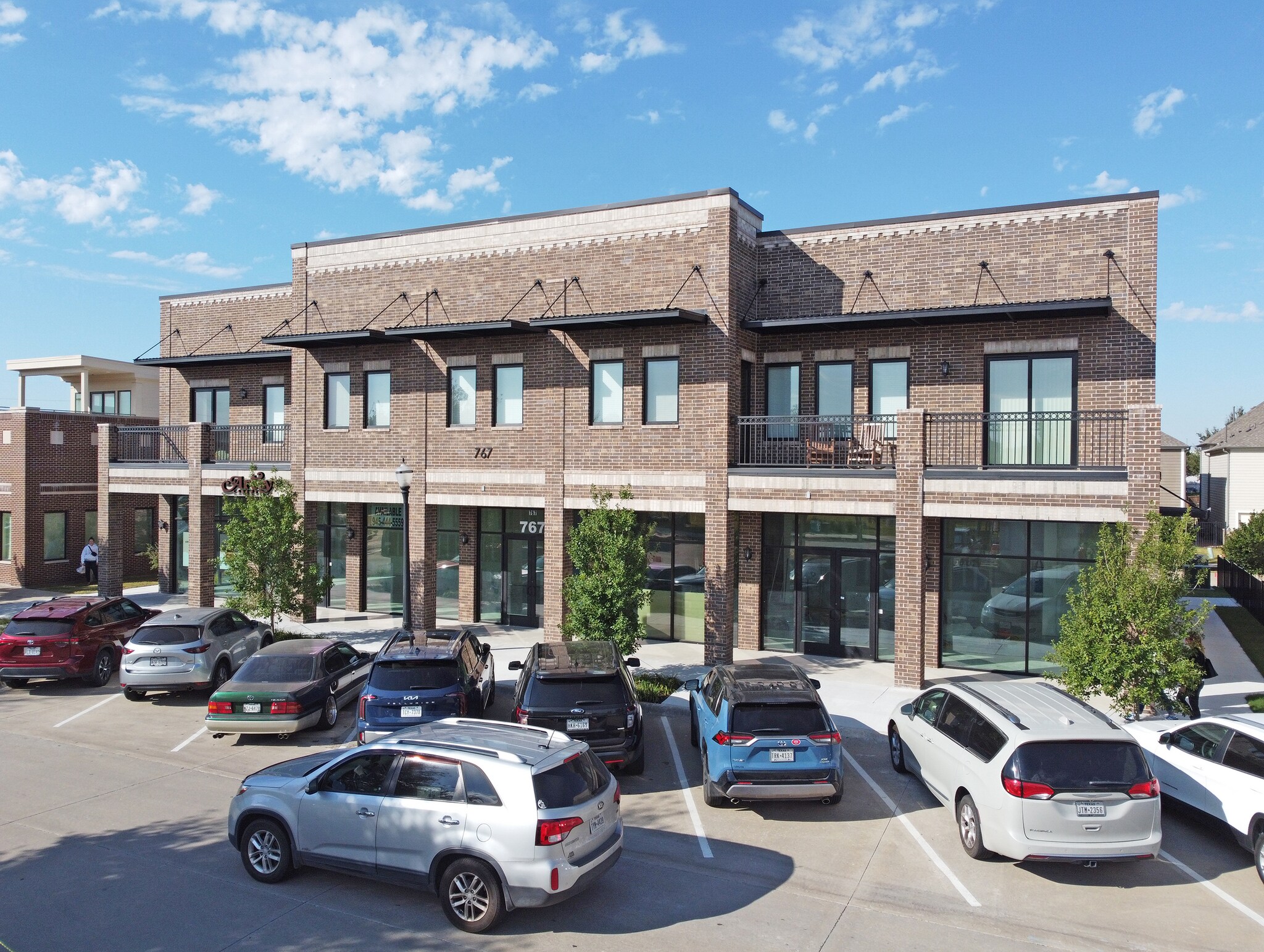 767 W Main St, Coppell, TX for lease Primary Photo- Image 1 of 69