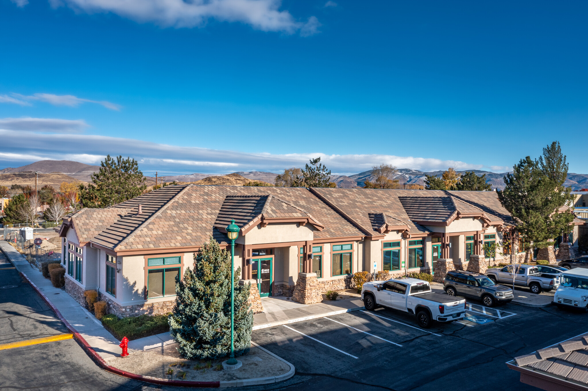 150 W Huffaker Ln, Reno, NV for lease Building Photo- Image 1 of 5