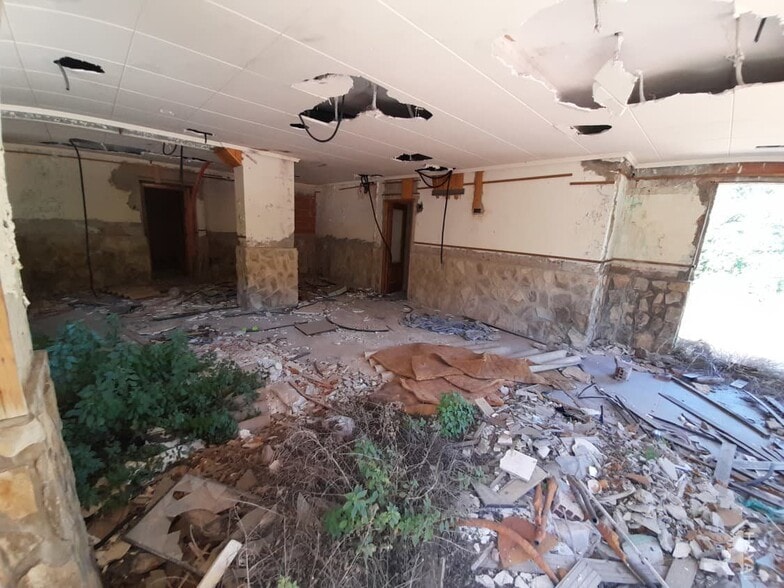 Siete, Serra, Comunidad Valenciana, 394, València, Valencia for sale - Interior Photo - Image 3 of 9