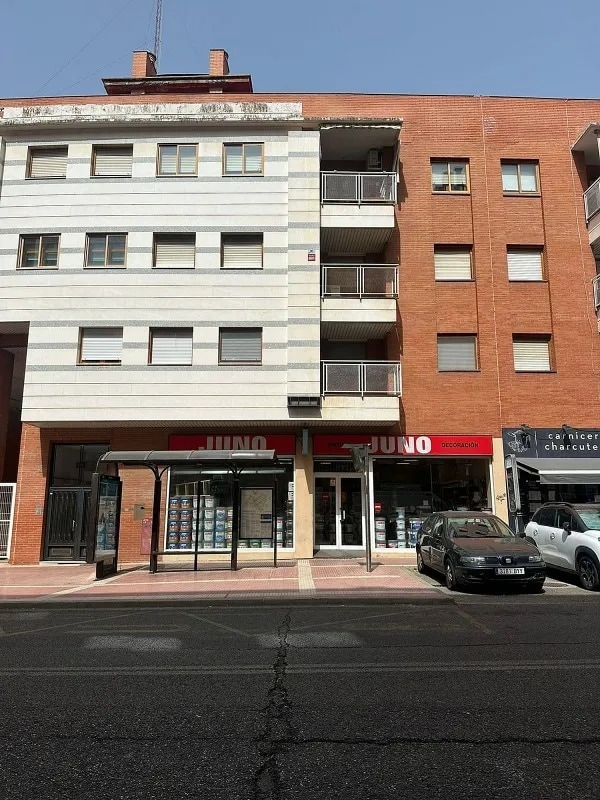 Avenida de Barcelona, 17, Guadalajara, Guadalajara for lease Interior Photo- Image 1 of 4