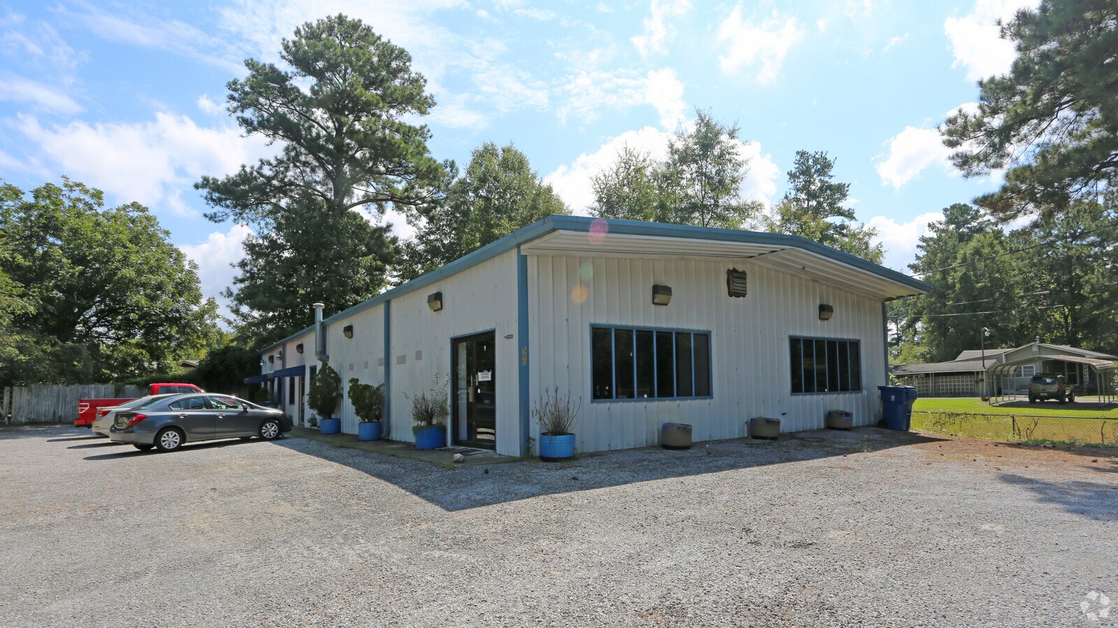 580 Sutton Bridge Rd, Rainbow City, AL 35906