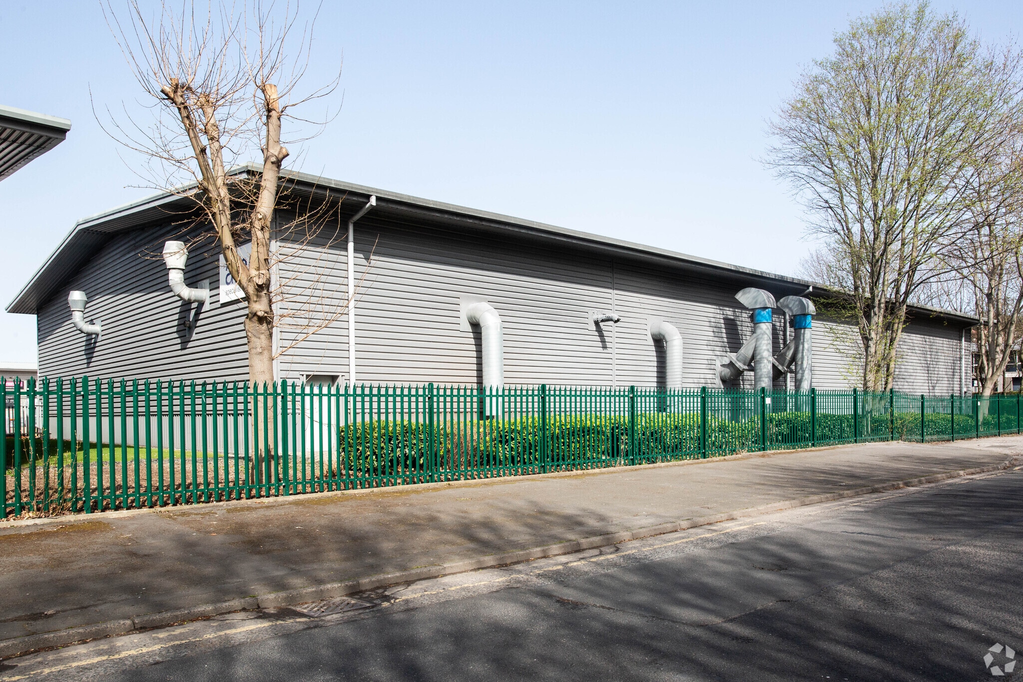 Earlsway, Gateshead for lease Building Photo- Image 1 of 2