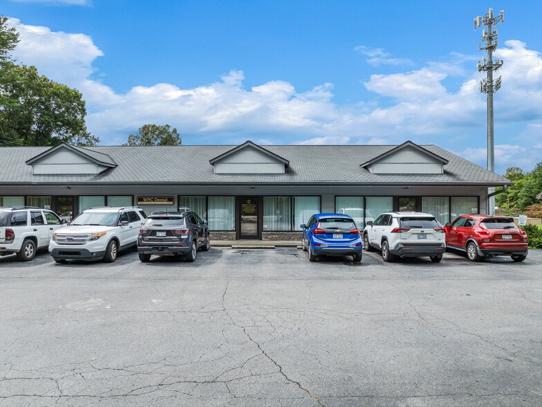 3179 Sweeten Creek Rd, Asheville, NC for lease - Building Photo - Image 1 of 33