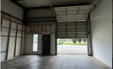 5119 Highway 278 NW, Covington, GA for lease Interior Photo- Image 2 of 2