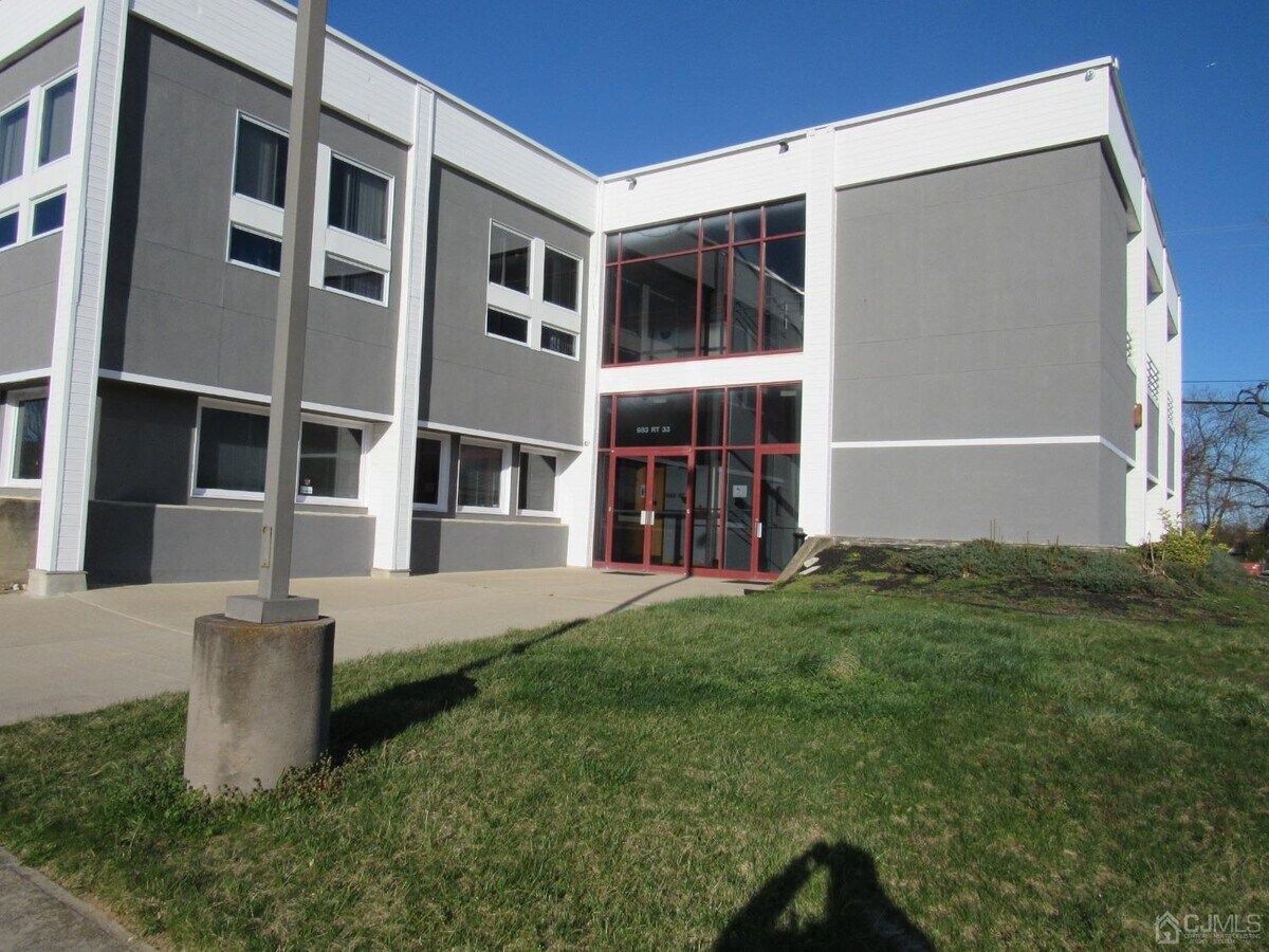 983 State Route 33 W, Monroe Township, NJ 08831 Bldg 2