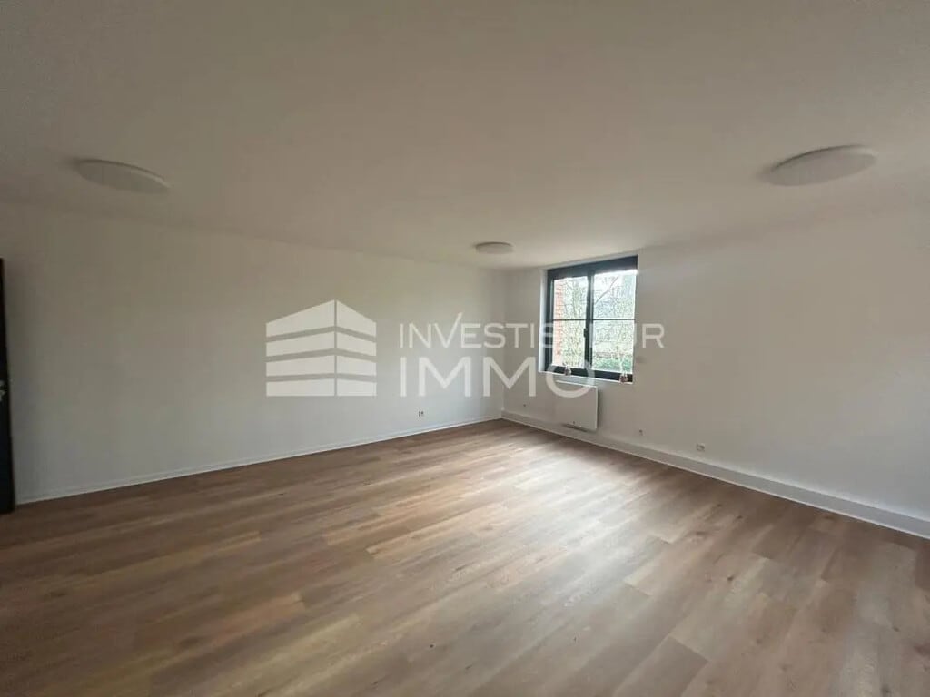 Location Bureaux 39 m² - Photo 1