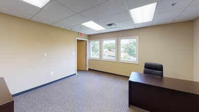 3221 Route 38, Mount Laurel, NJ for lease Interior Photo- Image 1 of 5