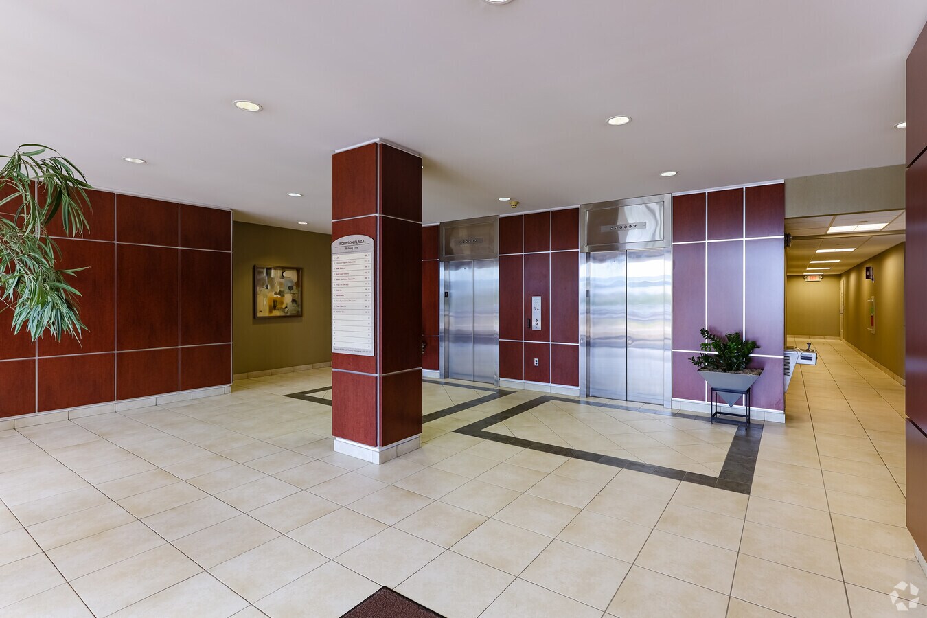 2 Park Manor Dr, Pittsburgh, PA 15205