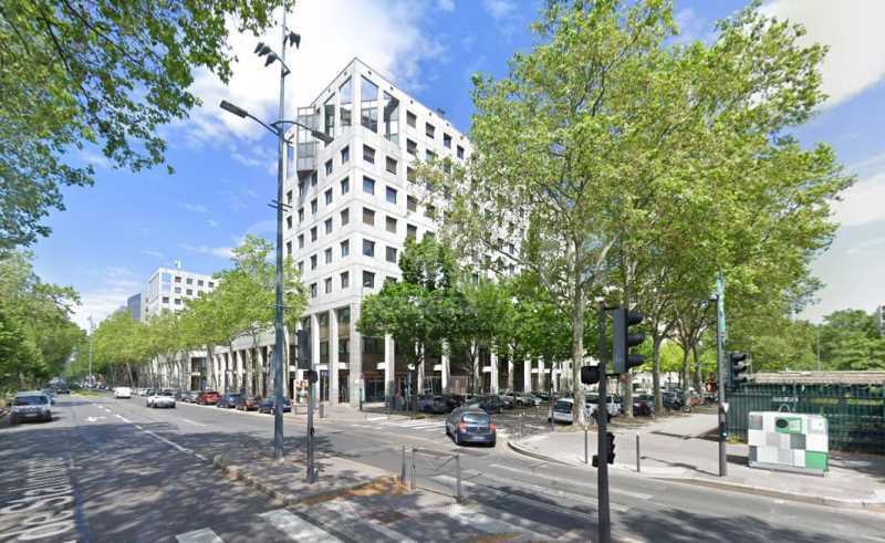 Office in Villeurbanne for lease Building Photo- Image 1 of 7