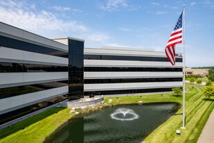 2000 E Taylor Rd, Auburn Hills MI - Office Space