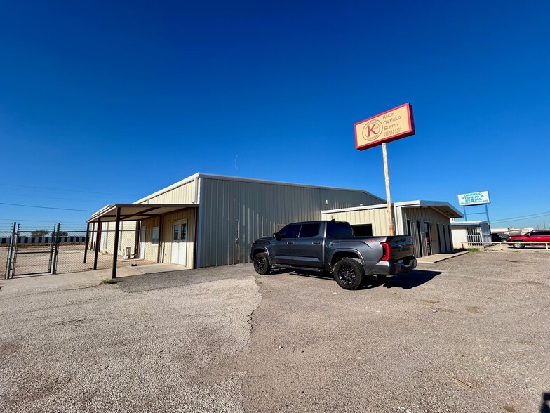 2306 Garden City Hwy, Midland, TX for sale - Building Photo - Image 2 of 12