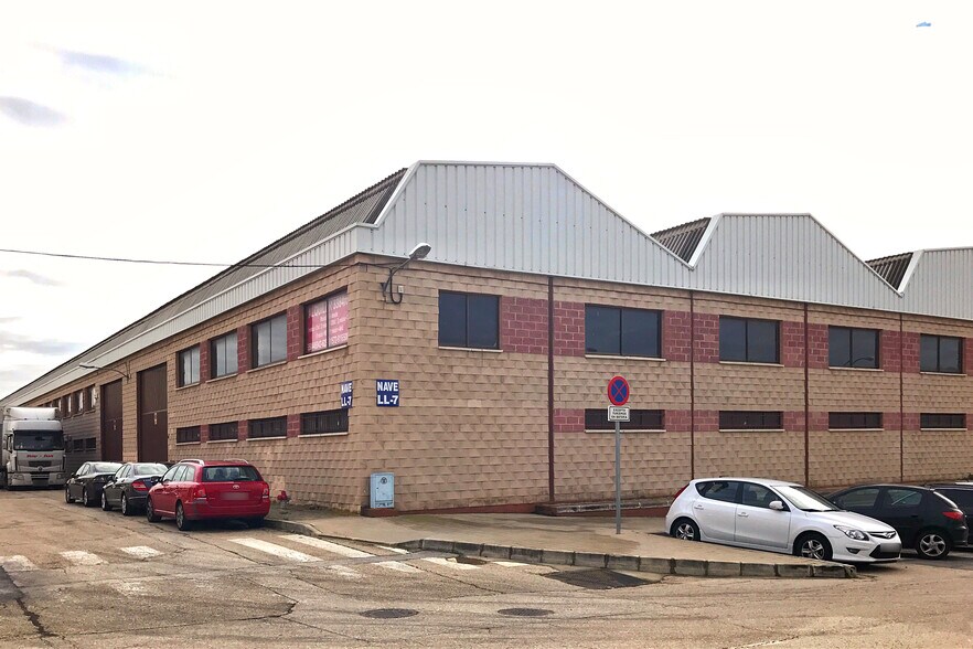 Calle del Sifón, 2-30, San Agustín del Guadalix, Madrid for lease - Construction Photo - Image 2 of 5