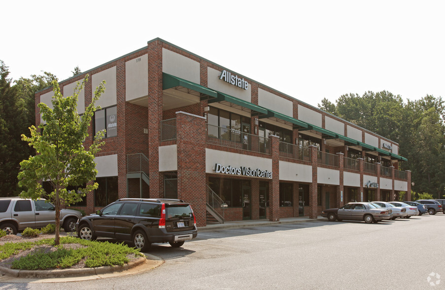 Office in Greensboro, NC for sale - Primary Photo - Image 1 of 1