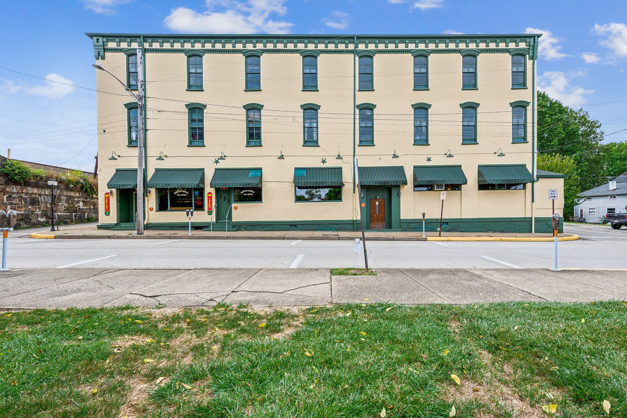 615 Ligonier St, Latrobe, PA for sale Building Photo- Image 1 of 23