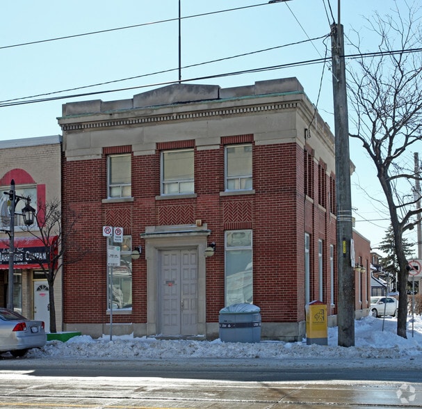 2973 Lake Shore Blvd, Toronto, ON for sale - Primary Photo - Image 1 of 1