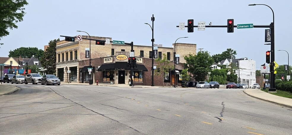 1902 Green Bay Rd, Evanston, IL for sale - Primary Photo - Image 1 of 3