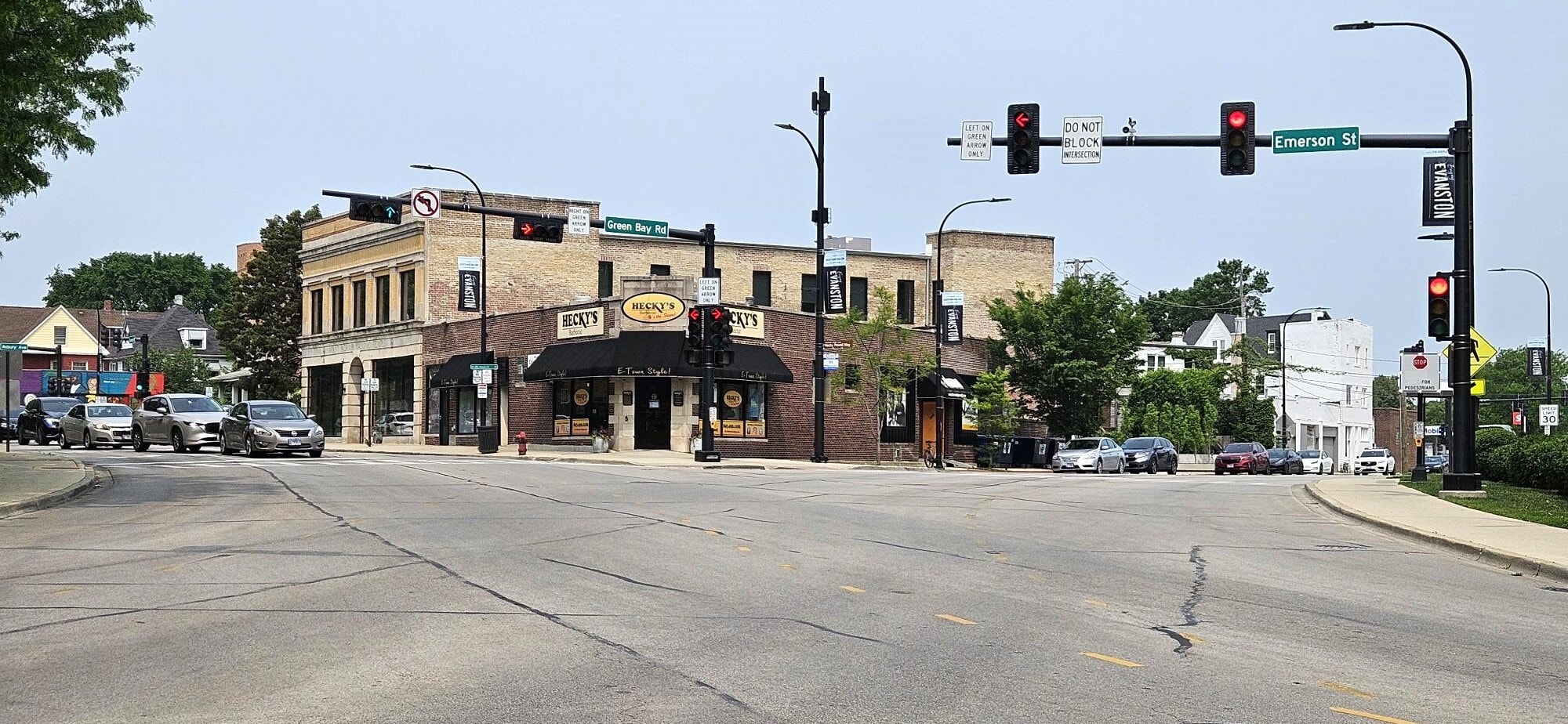 1902 Green Bay Rd, Evanston, IL for sale Primary Photo- Image 1 of 4