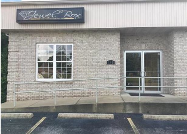 199 E US Highway 40, Troy, IL for sale - Building Photo - Image 1 of 1