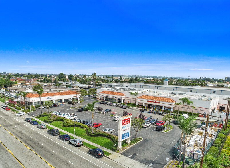 21600-21602 S Vermont Ave, Torrance, CA for lease - Building Photo - Image 2 of 17