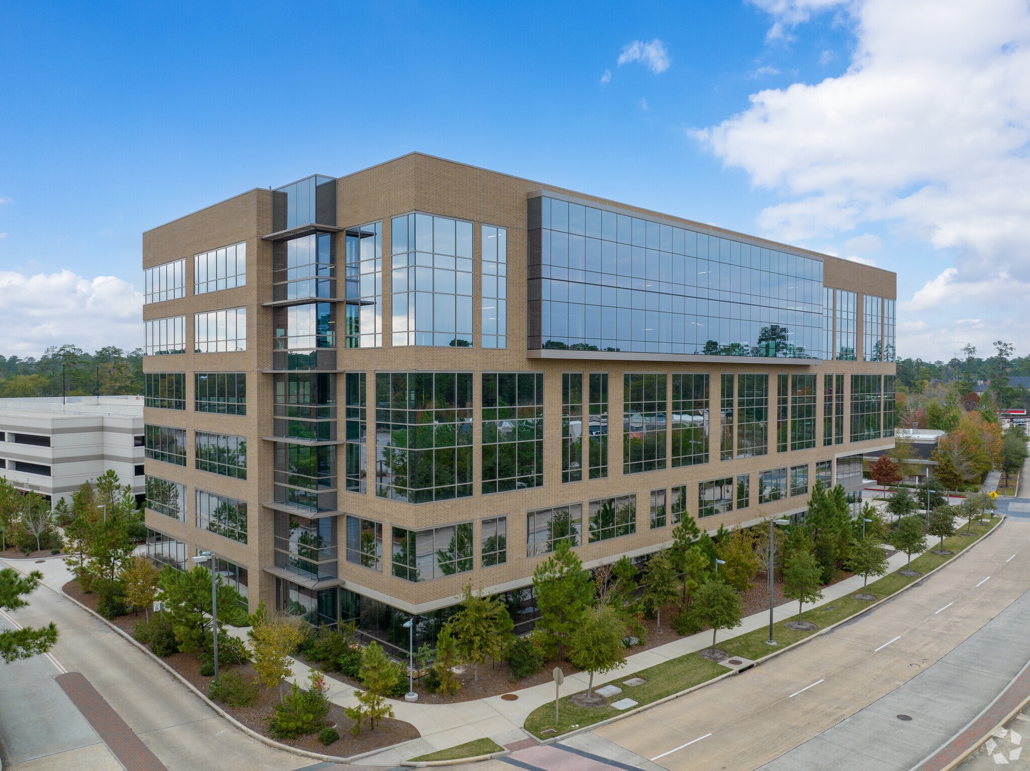 9709 Lakeside Blvd, The Woodlands, TX for lease Building Photo- Image 1 of 8