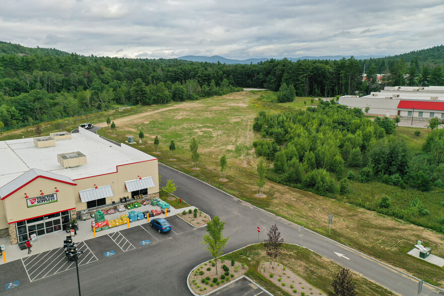 170 North-South Rd, North Conway, NH for sale - Building Photo - Image 3 of 5