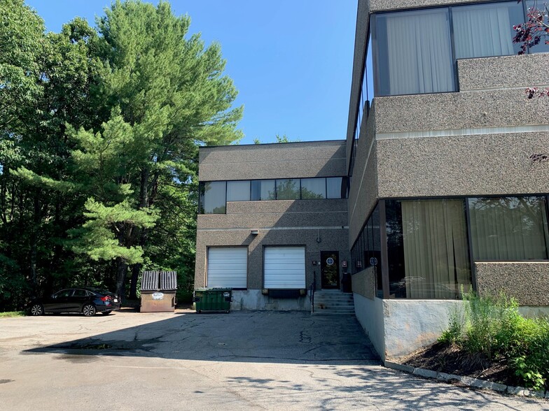 700 Technology Park Dr, Billerica, MA for lease - Building Photo - Image 3 of 16