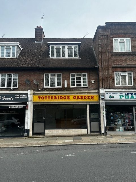 66 Totteridge Ln, London for sale Primary Photo- Image 1 of 1