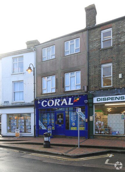 28 High St, Snodland for sale - Primary Photo - Image 1 of 1