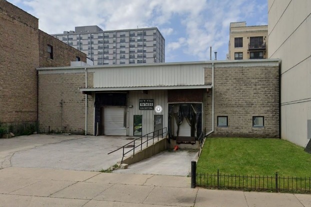 822 W Wilson Ave, Chicago, IL for lease - Building Photo - Image 1 of 17