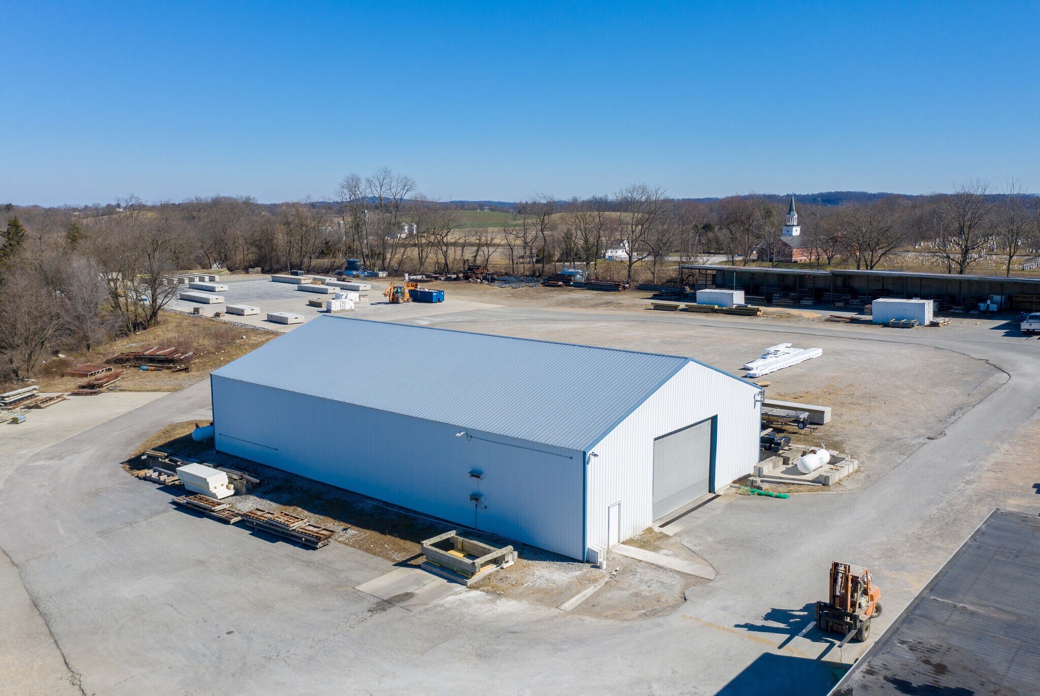 225 Hanover Rd, York, PA 17408 Craned Manufactoring Facility