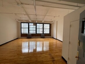 143 W 29th St, New York, NY for lease Interior Photo- Image 1 of 6