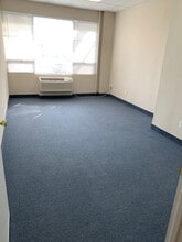 6552-6566 Backlick Rd, Springfield, VA for lease Interior Photo- Image 2 of 6