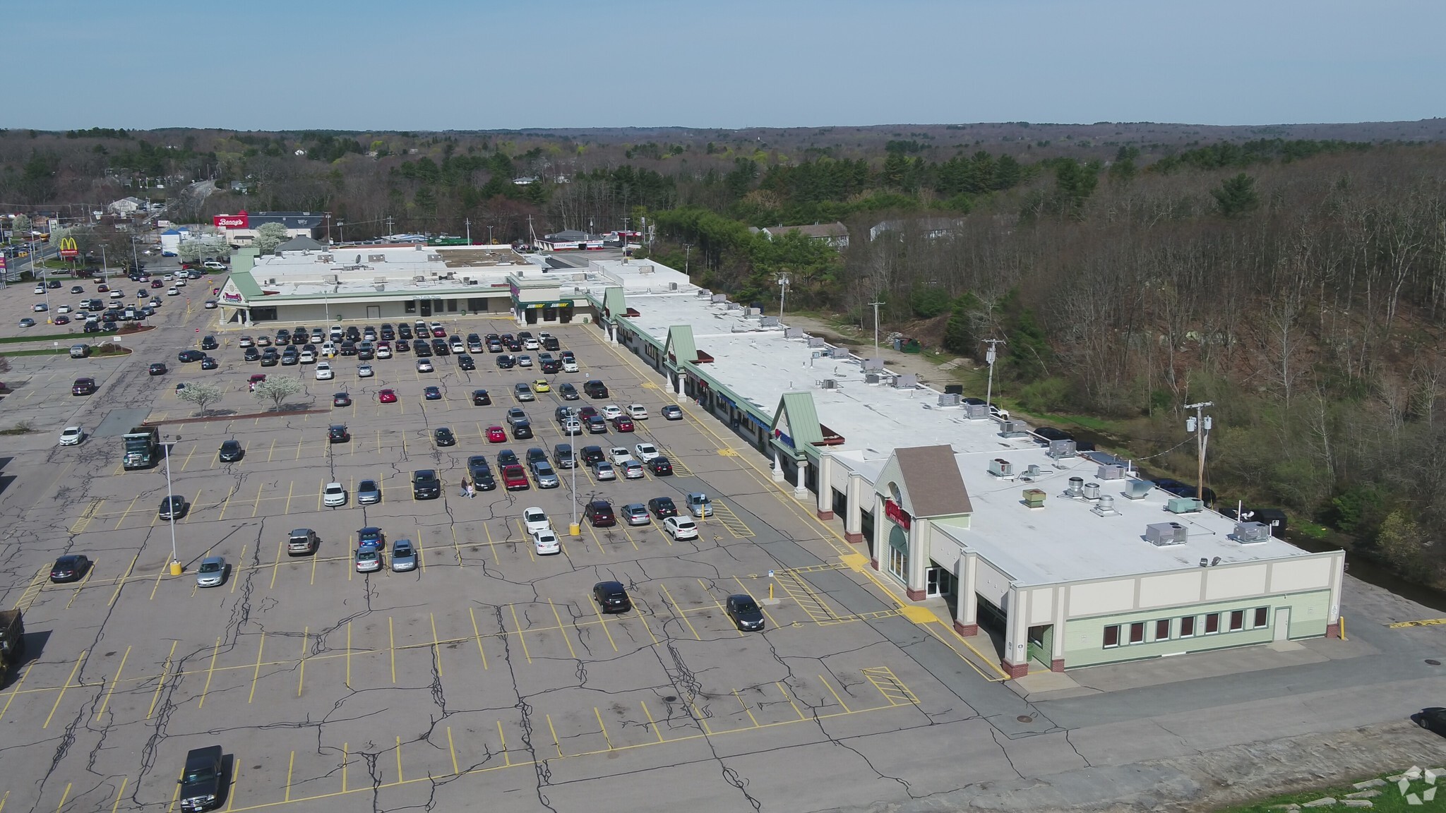 445 Putnam Pike, Smithfield, RI 02828 - Apple Valley Mall | LoopNet.com