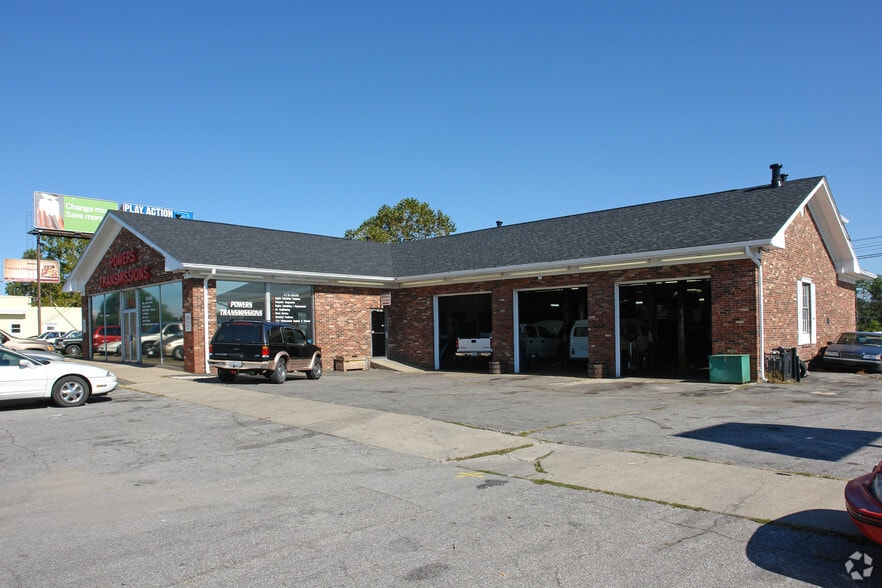 707 Lane Allen Rd, Lexington, KY for sale - Building Photo - Image 2 of 16