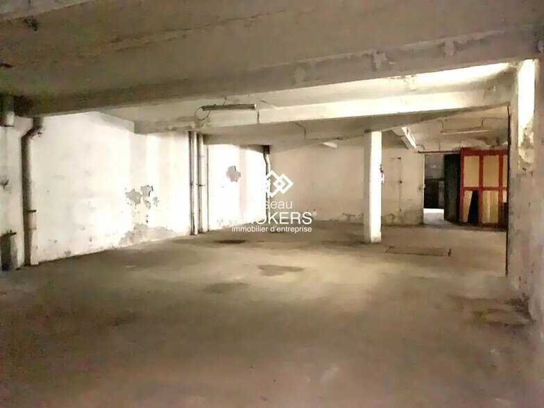 Flex in Grenoble for sale - Interior Photo - Image 2 of 7