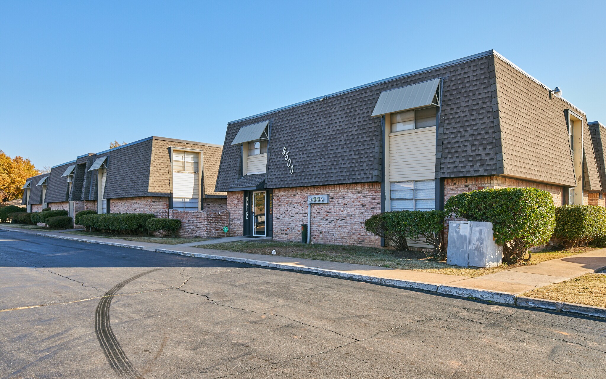 4500 N MacArthur Blvd, Warr Acres, OK for sale Building Photo- Image 1 of 1