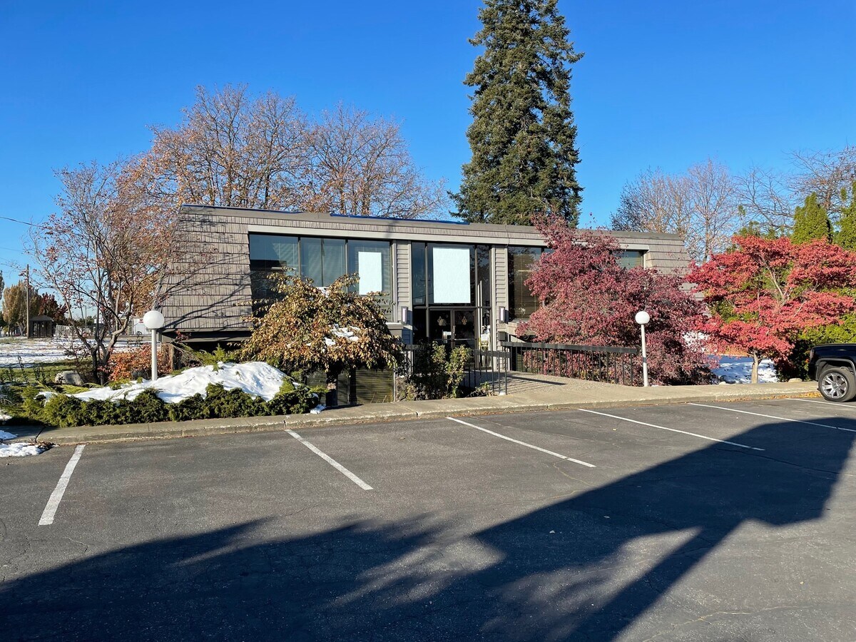 10303 E Sprague Ave, Spokane, WA 99206