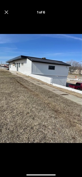 818 Hwy 30, Carroll, IA for sale - Building Photo - Image 1 of 1
