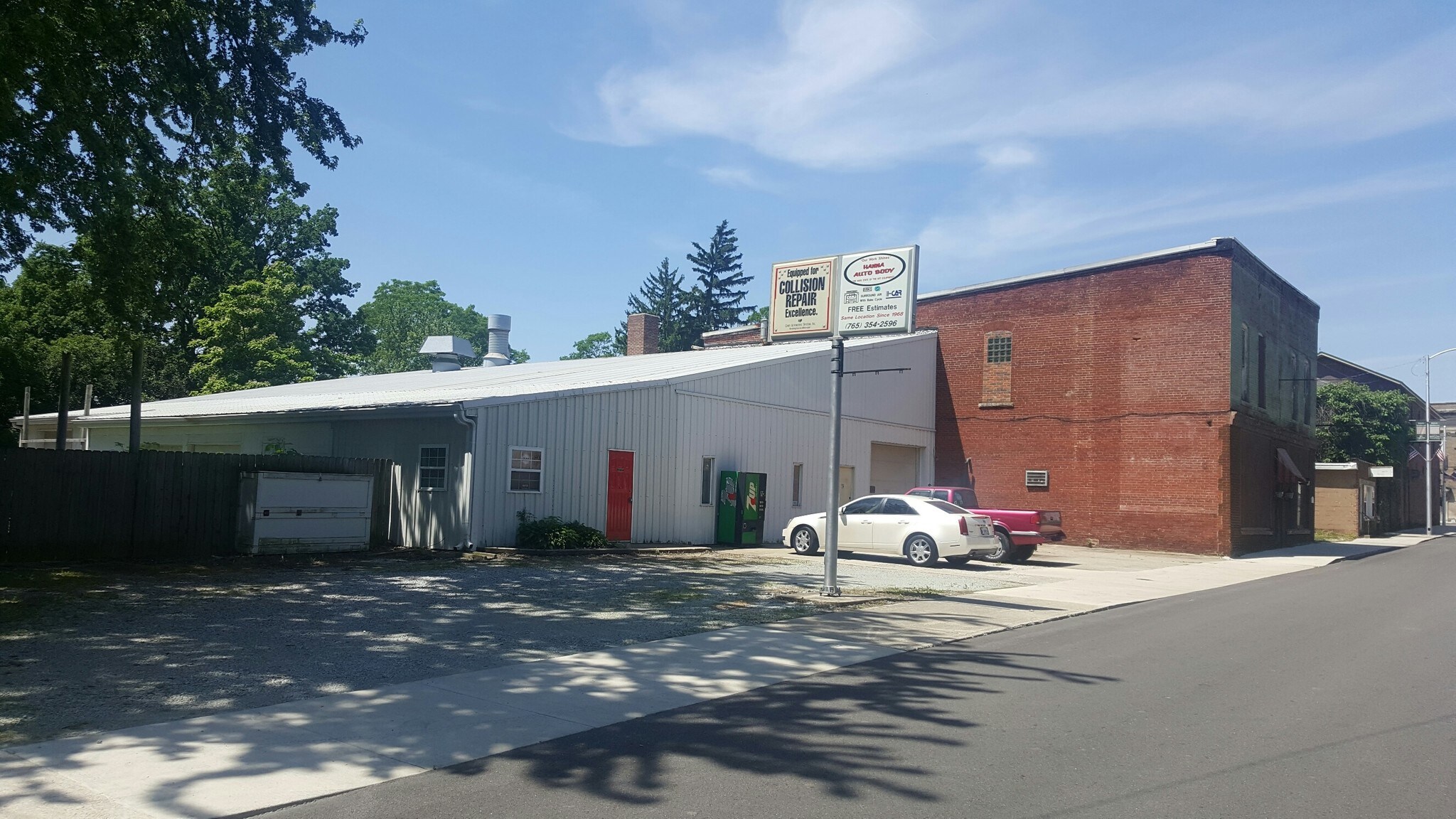 465 Locust St, Middletown, IN for sale Primary Photo- Image 1 of 1