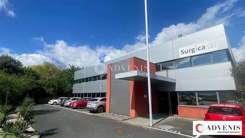 Office in Mérignac for lease - Building Photo - Image 1 of 7