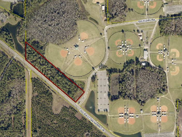 SW Bascom Norris dr, Lake City, FL for sale - Building Photo - Image 1 of 1