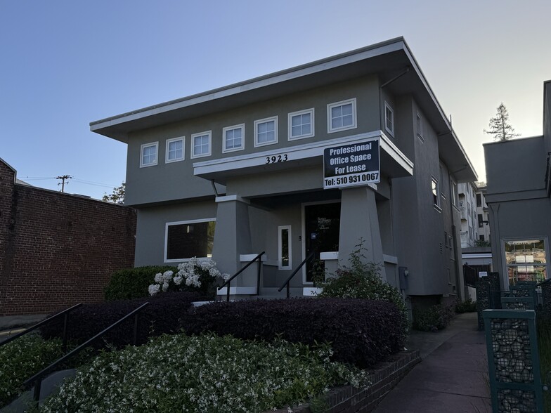 3923 Grand Ave, Oakland, CA for lease - Building Photo - Image 2 of 4